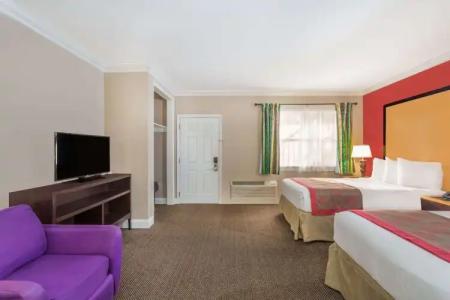 Ramada by Wyndham Miami Springs/Miami International Airport - 31