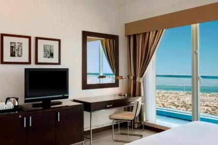 Four Points by Sheraton Sheikh Zayed Road - 134