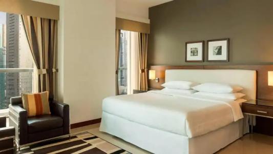 Four Points by Sheraton Sheikh Zayed Road - 127