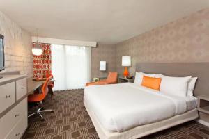 The Garland Hotel, Los Angeles