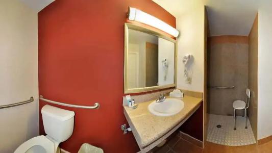 Best Western Burbank Airport Inn - 7