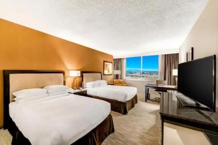 DoubleTree by Hilton Anaheim/Orange County - 23