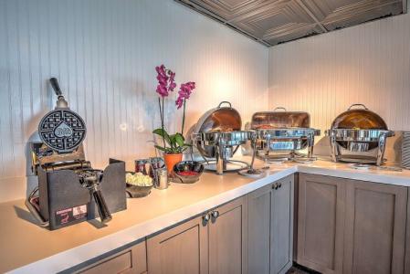 Best Western On The Bay Inn & Marina - 30