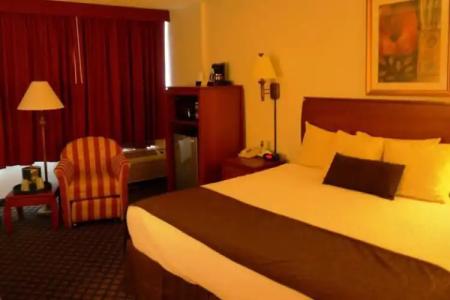 Best Western On The Bay Inn & Marina - 55