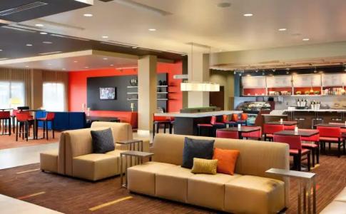 Courtyard by Marriott San Diego Oceanside - 26