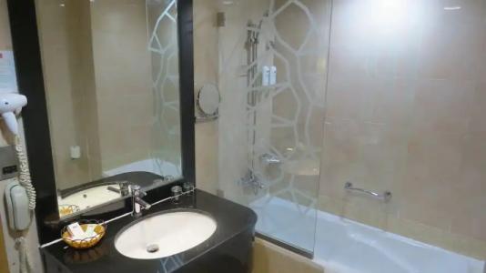 Al Jawhara Gardens - 25