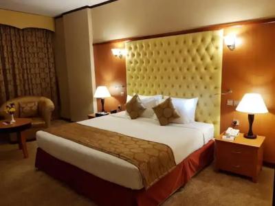 Al Jawhara Gardens - 38