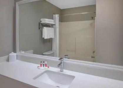 Baymont by Wyndham Pooler/Savannah - 33