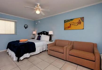 Silver Surf Gulf Beach Resort - 5