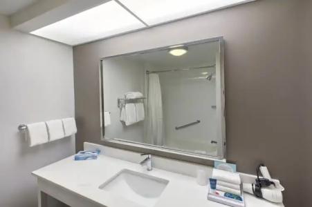 Four Points by Sheraton Charlotte/Pineville - 34