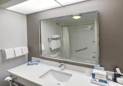 Four Points by Sheraton Charlotte/Pineville - 8