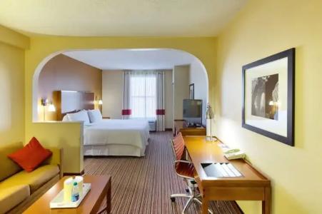 Four Points by Sheraton Charlotte/Pineville - 42