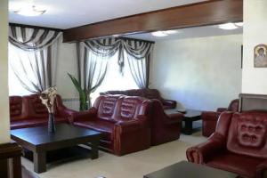 Family Hotel Bela, Tryavna