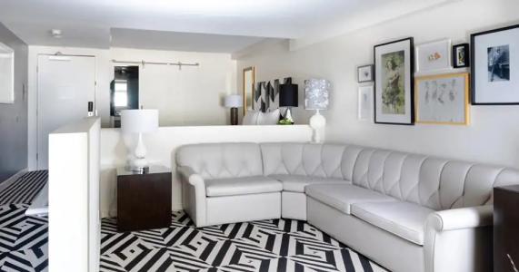 Chamberlain West Hollywood - 110