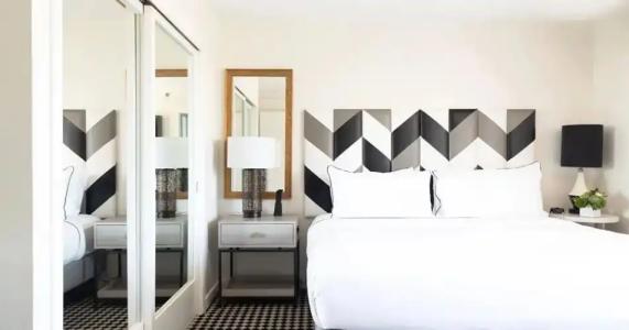 Chamberlain West Hollywood - 112
