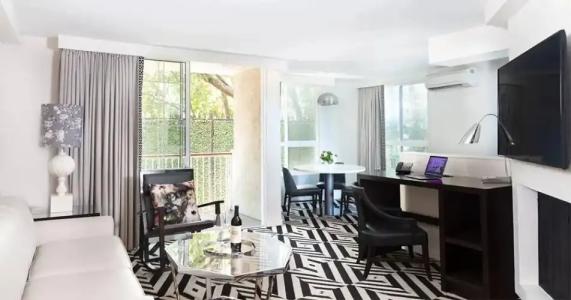 Chamberlain West Hollywood - 116