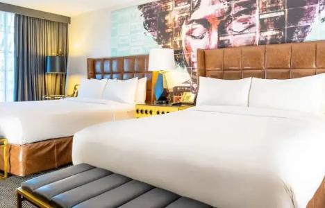 Montrose at Beverly Hills - 30