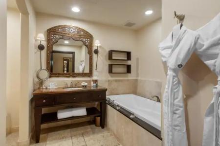 Omni Scottsdale Resort & Spa at Montelucia - 10