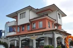 Happy Ring Guest Rooms, Khaskovo