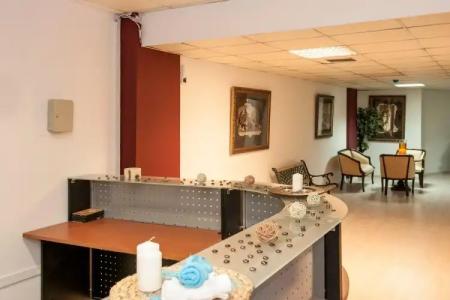 Mayfair Gardens - 28