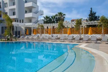 Mayfair Gardens - 33