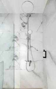 Mayfair Gardens - 82