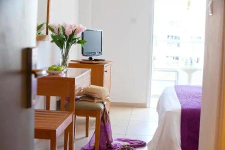 Mayfair Gardens - 57