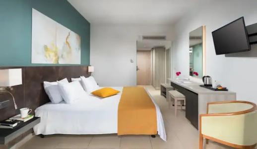 Mayfair Gardens - 63