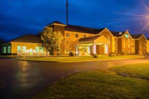 Holiday Inn Express Hotel & Suites Acme-Traverse City, an IHG Hotel, Traverse