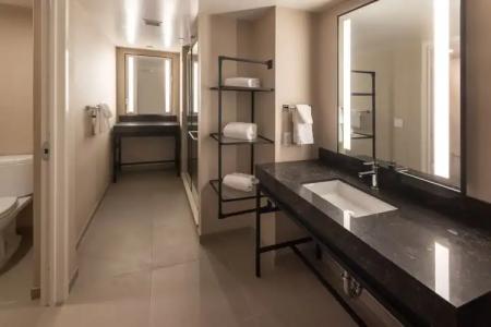 Harveys Lake Tahoe & Casino - 8