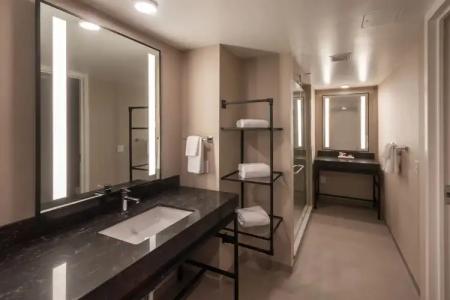 Harveys Lake Tahoe & Casino - 9