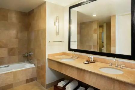 Hilton Waikoloa Village - 387