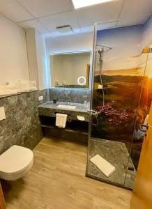 & Restaurant Bergfried - 38