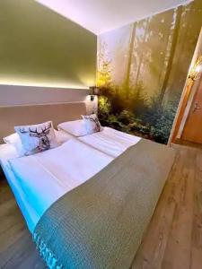 & Restaurant Bergfried - 35