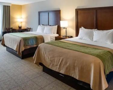 Comfort Inn West - 39