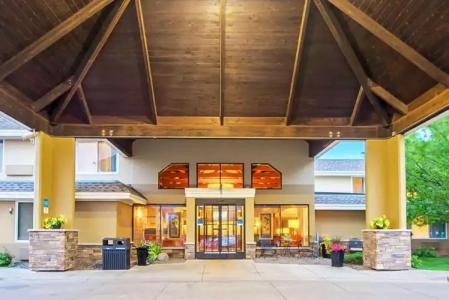 Comfort Inn West - 23