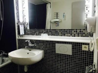 Kyriad Valenciennes Sud - Rouvignies - 11