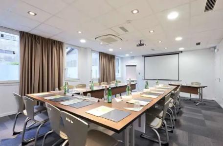 Campanile Nancy Centre - Gare - 18