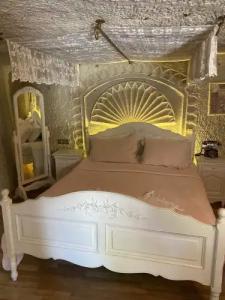 Iris Cave Cappadocia - 37