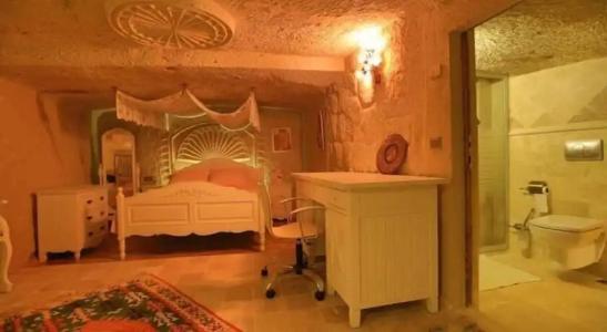 Iris Cave Cappadocia - 67