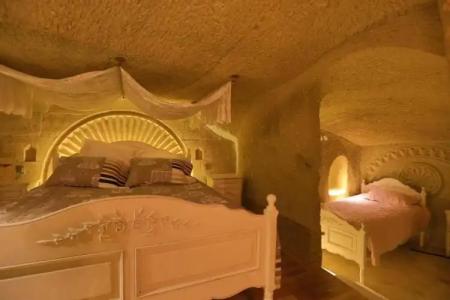 Iris Cave Cappadocia - 11