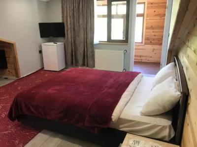 Yedigoller & Restaurant - 8