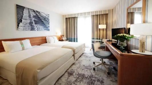 Holiday Inn Nice - Port St Laurent, an IHG - 147