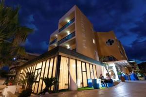 Hotel Paradiso, Grottammare