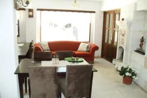 El Puente Cave Hotel, Uerguep