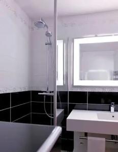 Hôtel Mercure Lyon Centre Charpennes Parc de la Tête d'Or - 42