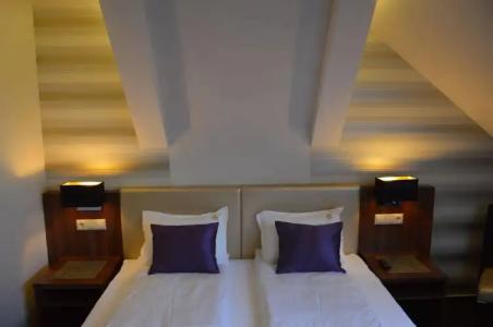 Grand Glorius Makó - 3