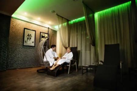 Grand Glorius Makó - 11