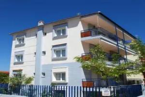 Thalassenia Studios, Hanioti