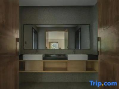 Thistle Port Dickson - 119